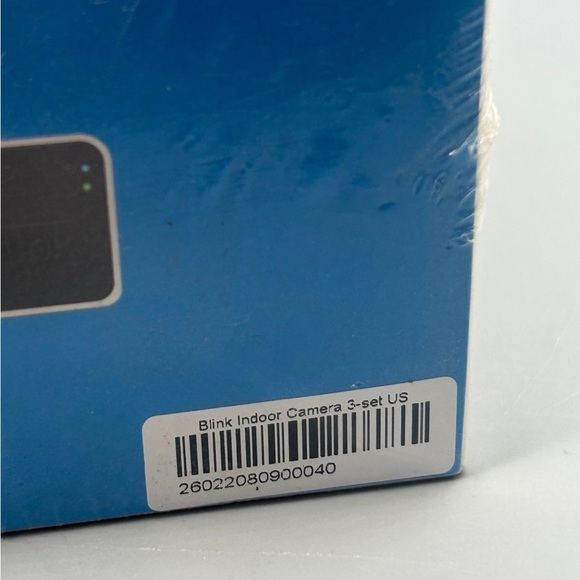 Blink Indoor 3 Camera System & Sync Module - Picture 5 of 6